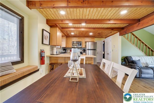 163 Cambridge Court, Lehman Twp, PA 18324