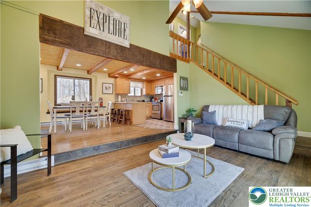 163 Cambridge Court, Lehman Twp, PA 18324
