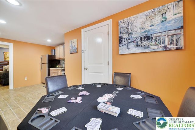 163 Cambridge Court, Lehman Twp, PA 18324
