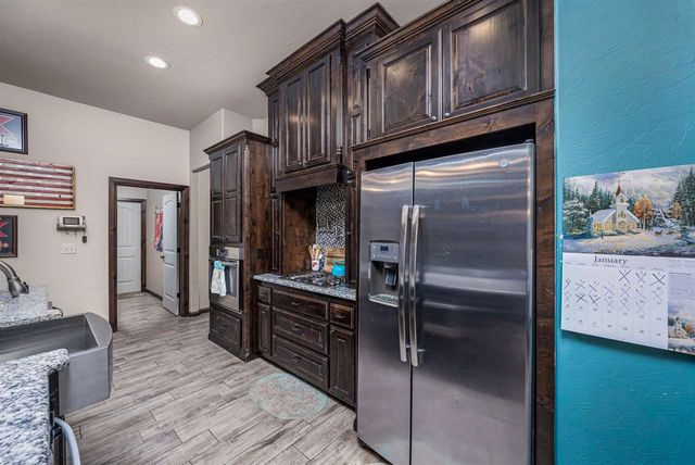 291 NE Simmons Cir, Fletcher, OK 73541