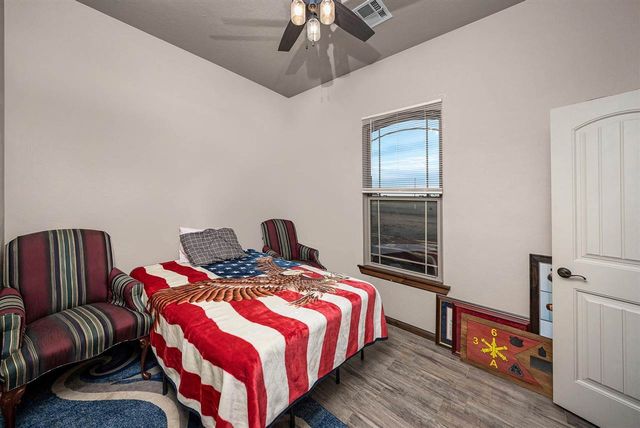 291 NE Simmons Cir, Fletcher, OK 73541