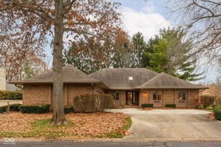 947 Tamarack Circle North Drive, Indianapolis, IN 46260