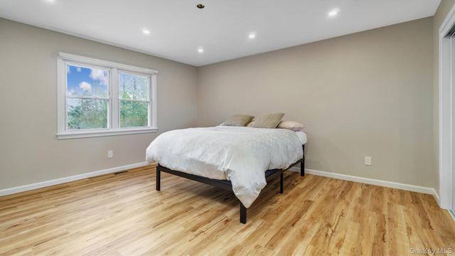 120 Promenade Drive, Aquebogue, NY 11901