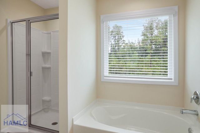 572 Brightleaf Circle, Hinesville, GA 31313