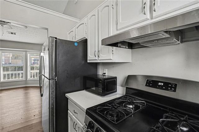 6048 Old Wellborn Trace, Lithonia, GA 30058