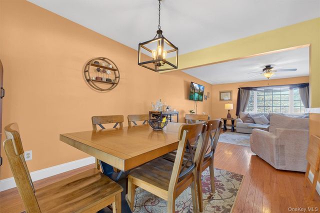 19 Brill Lane, Poughquag, NY 12570