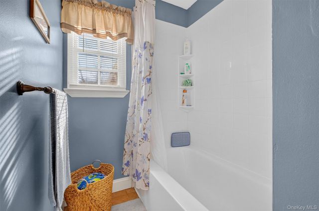 19 Brill Lane, Poughquag, NY 12570