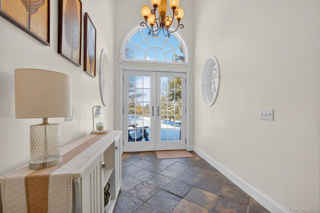 19 Brill Lane, Poughquag, NY 12570