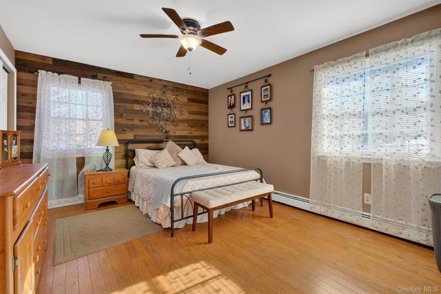 19 Brill Lane, Poughquag, NY 12570