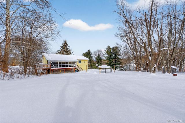 19 Brill Lane, Poughquag, NY 12570