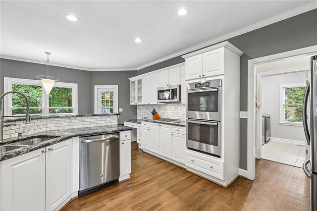 233 Jeffrey Drive, Woodstock, GA 30188