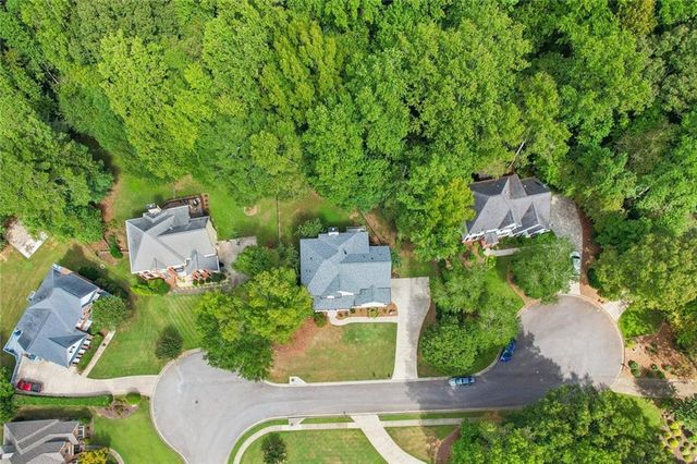 233 Jeffrey Drive, Woodstock, GA 30188