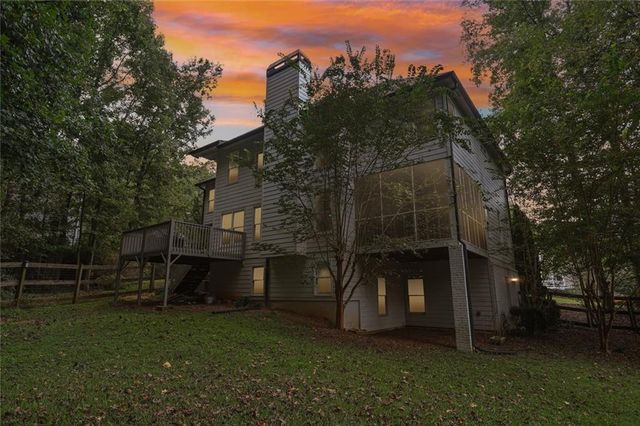 233 Jeffrey Drive, Woodstock, GA 30188