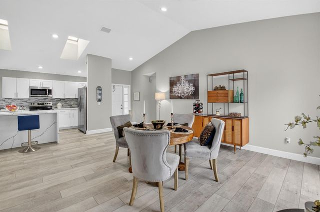 1315 NW 25th Lane, Delray Beach, FL 33445