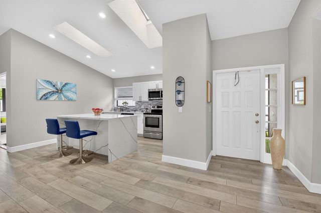 1315 NW 25th Lane, Delray Beach, FL 33445