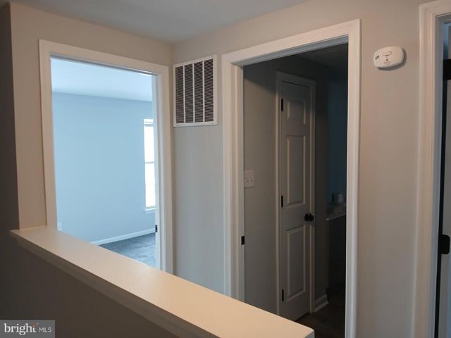 34 PARLIAMENT DR, Mount Holly, NJ 08060