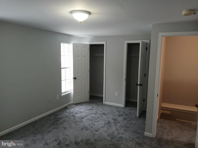 34 PARLIAMENT DR, Mount Holly, NJ 08060