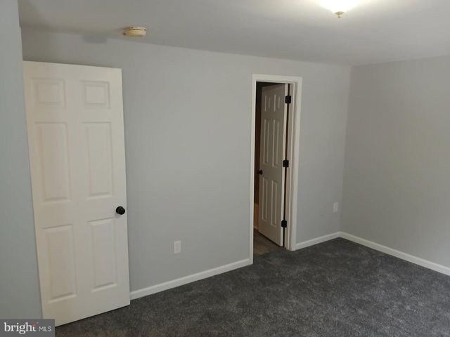 34 PARLIAMENT DR, Mount Holly, NJ 08060