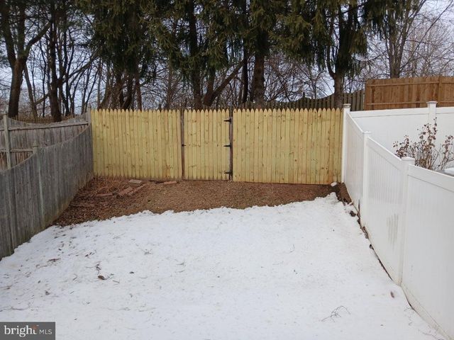 34 PARLIAMENT DR, Mount Holly, NJ 08060