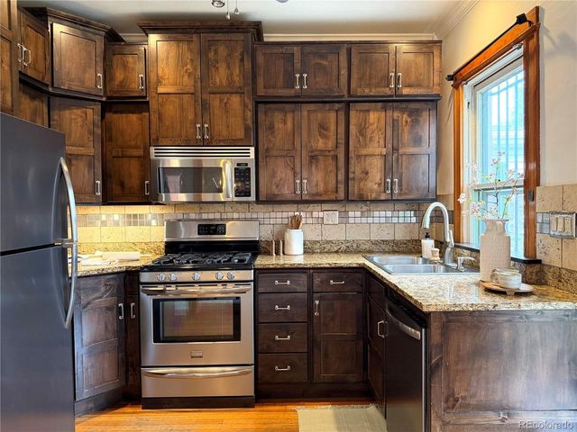 178 S Corona St, Denver, CO 80209