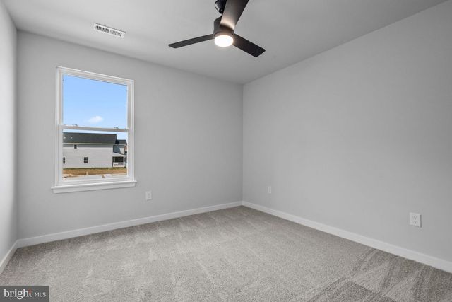 1 MCLEVINS CT, Croydon, PA 19021