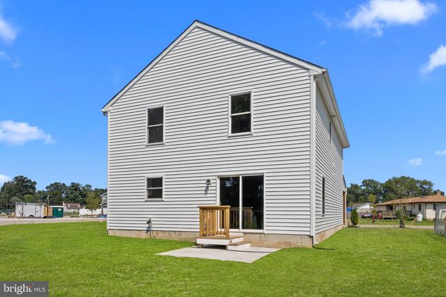 1 MCLEVINS CT, Croydon, PA 19021