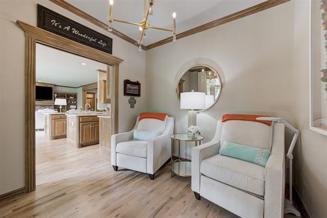 201 Hollowdale Circle, Edmond, OK 73003