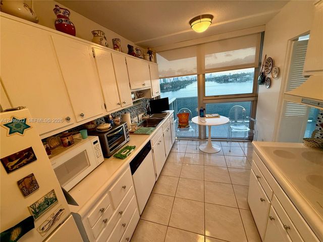 900 Bay Drive 527, Miami Beach, FL 33141