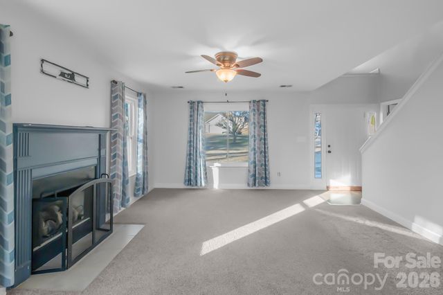 2984 Daffodil Court, Gastonia, NC 28054