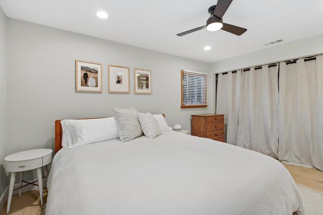 2016 Santa Lucia Way, Carmichael, CA 95608