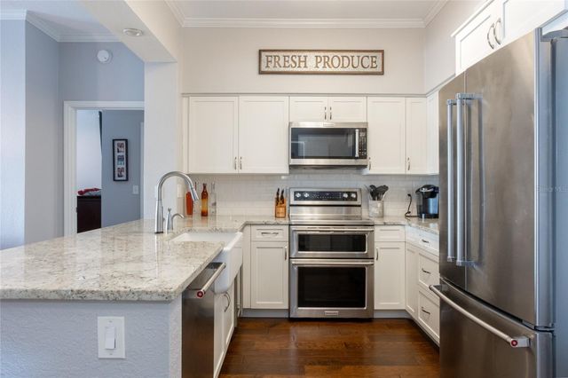 200 4TH AVENUE S 329, St Petersburg, FL 33701