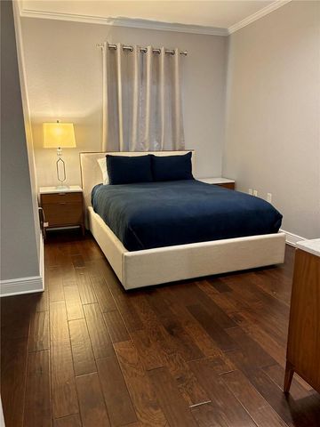 200 4TH AVENUE S 329, St Petersburg, FL 33701