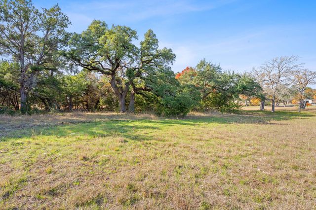 801 Needham RD, Dripping Springs, TX 78620