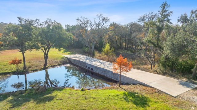 801 Needham RD, Dripping Springs, TX 78620