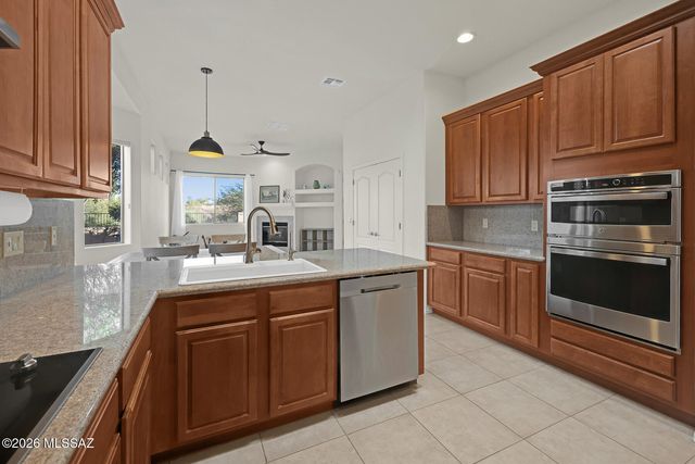 6298 N Via Lomas De Paloma, Tucson, AZ 85718