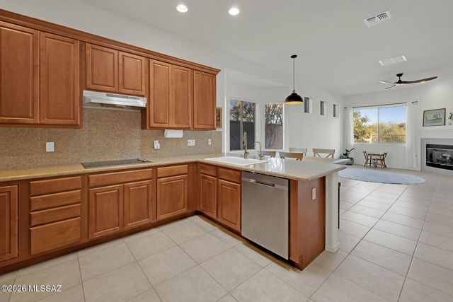 6298 N Via Lomas De Paloma, Tucson, AZ 85718