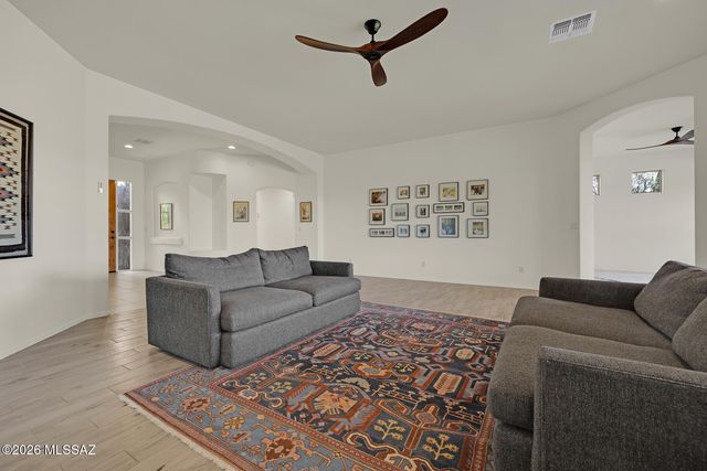 6298 N Via Lomas De Paloma, Tucson, AZ 85718