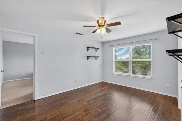 2117 Lavaca Trail, Carrollton, TX 75010