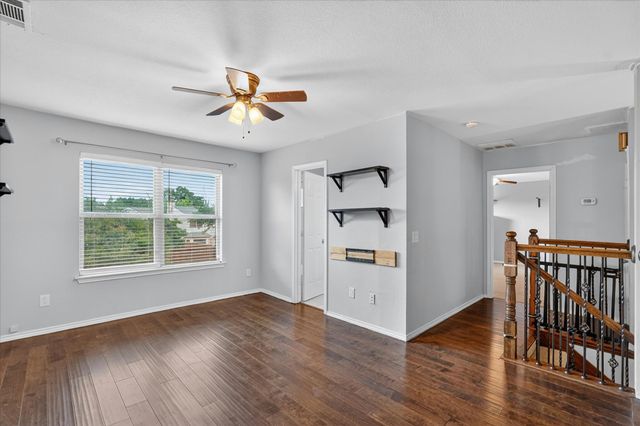 2117 Lavaca Trail, Carrollton, TX 75010