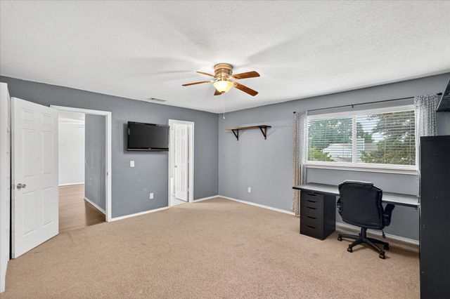 2117 Lavaca Trail, Carrollton, TX 75010