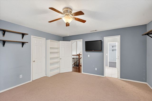 2117 Lavaca Trail, Carrollton, TX 75010