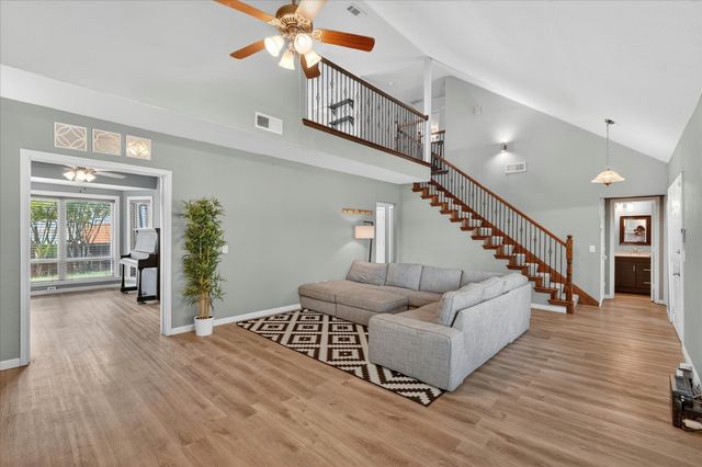 2117 Lavaca Trail, Carrollton, TX 75010
