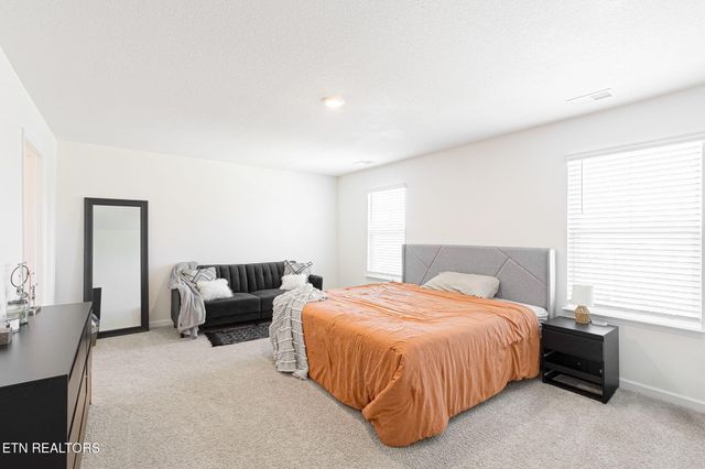 2556 Lucille Ln, Talbott, TN 37877