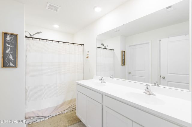 2556 Lucille Ln, Talbott, TN 37877