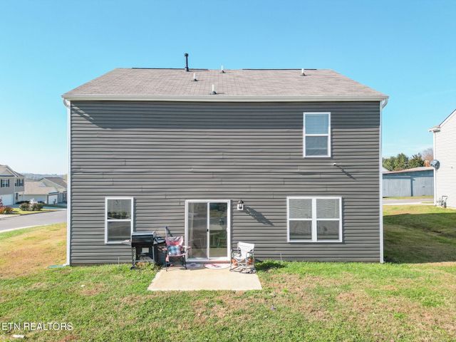 2556 Lucille Ln, Talbott, TN 37877