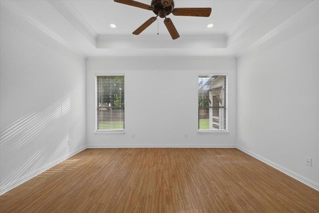 110 Heritage Place, Glen Rose, TX 76043