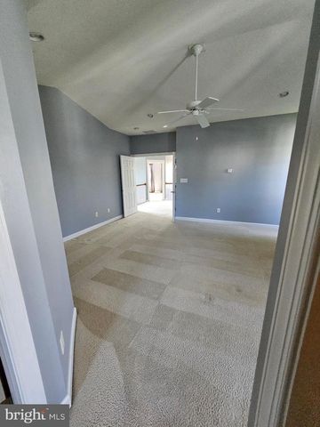 14 MERIDIAN BLVD, Bear, DE 19701