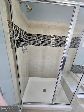 14 MERIDIAN BLVD, Bear, DE 19701