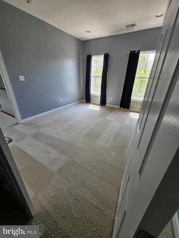 14 MERIDIAN BLVD, Bear, DE 19701