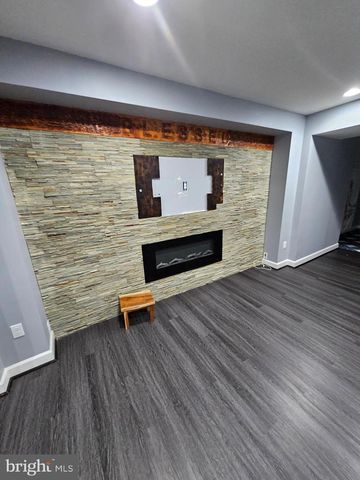 14 MERIDIAN BLVD, Bear, DE 19701